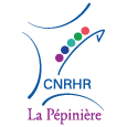 Logo CNRHR La Pépinière sur fond à damier